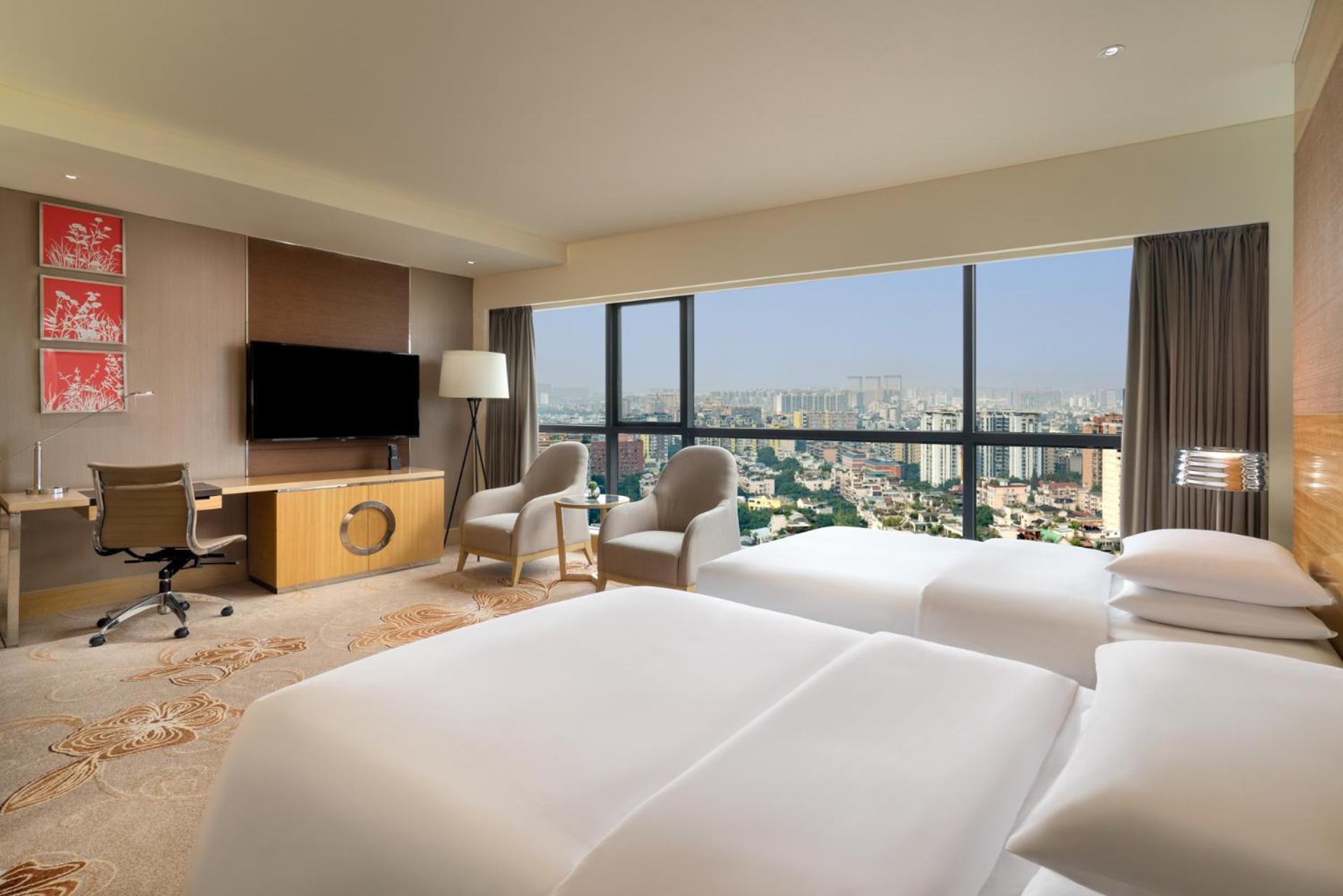Renaissance Chengdu Hotel Exterior photo